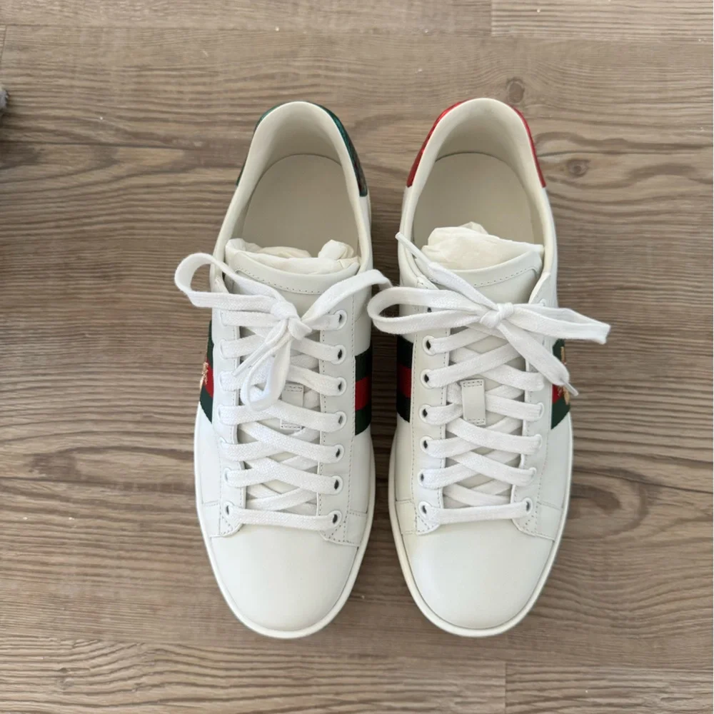 Gucci Ace Sneaker with Bee, size 36.5 - Picture 2 of 9